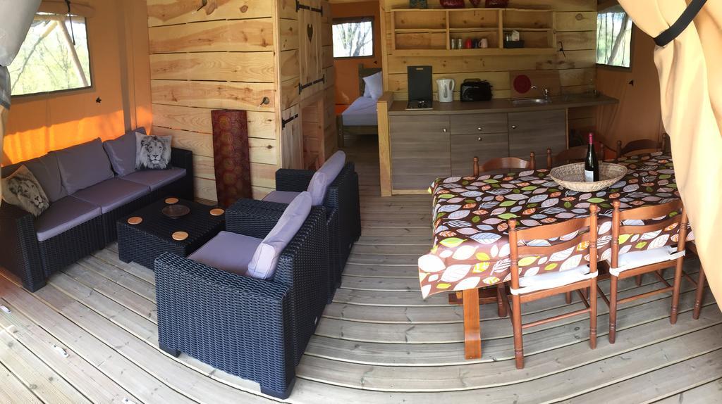Camping Du Puy Rond Bressuire Exteriér fotografie