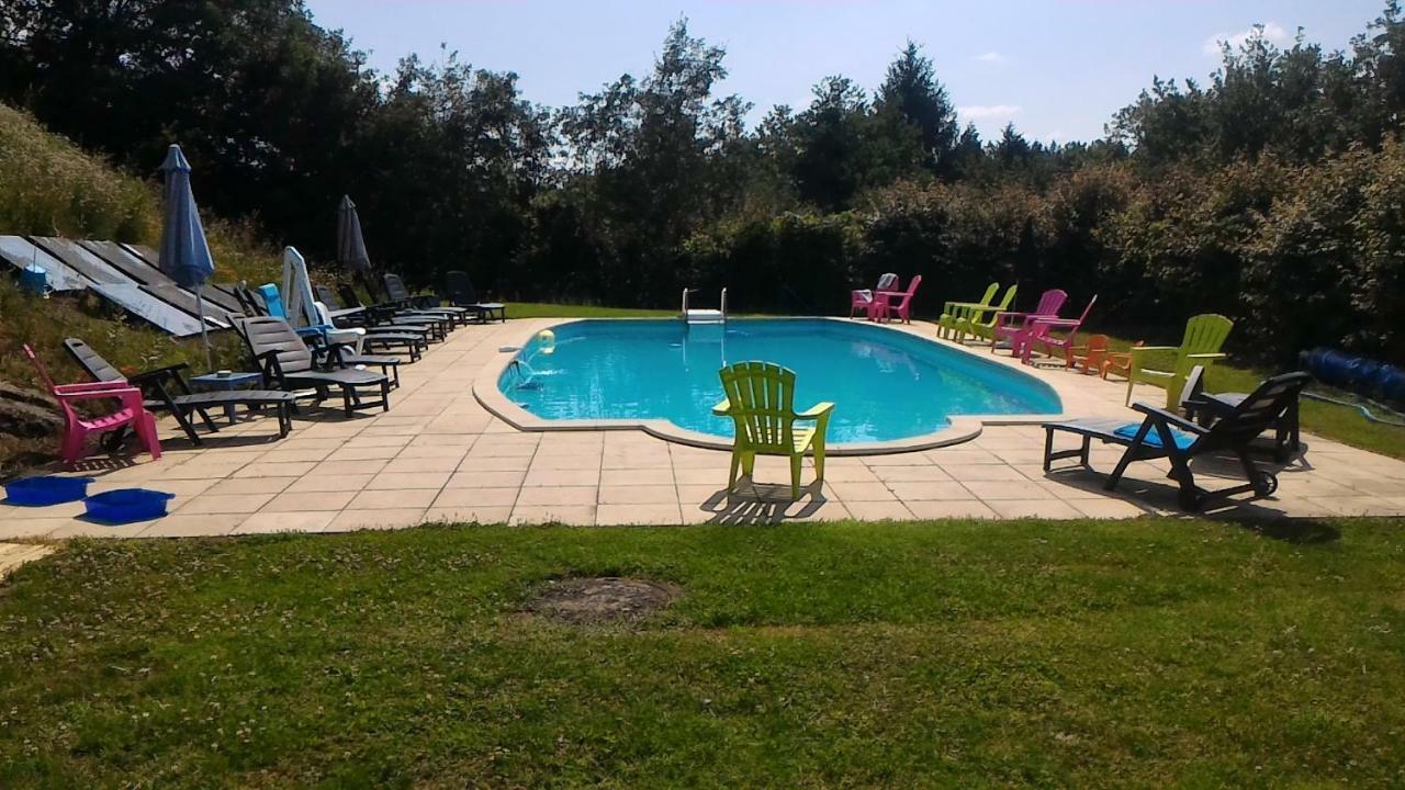 Camping Du Puy Rond Bressuire Exteriér fotografie
